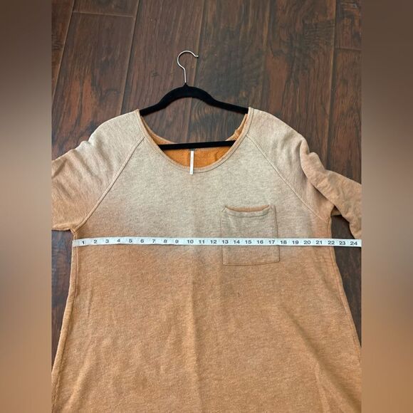 Free People Ombré Tunic Terry Sweatshirt Front Pocket Distressing size S - Picture 7 of 8